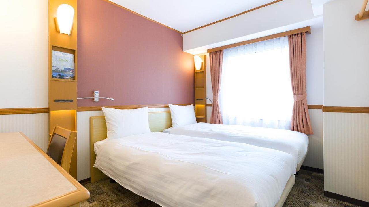 Toyoko Inn Tokyo Shinagawa-Eki Takanawa-Guchi Kültér fotó