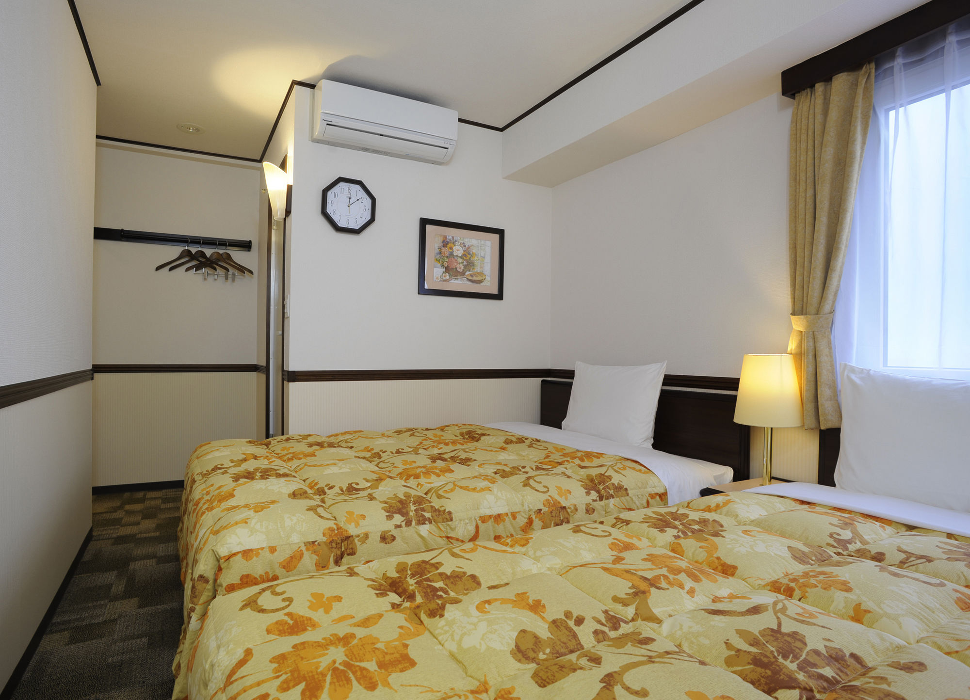 Toyoko Inn Tokyo Shinagawa-Eki Takanawa-Guchi Kültér fotó