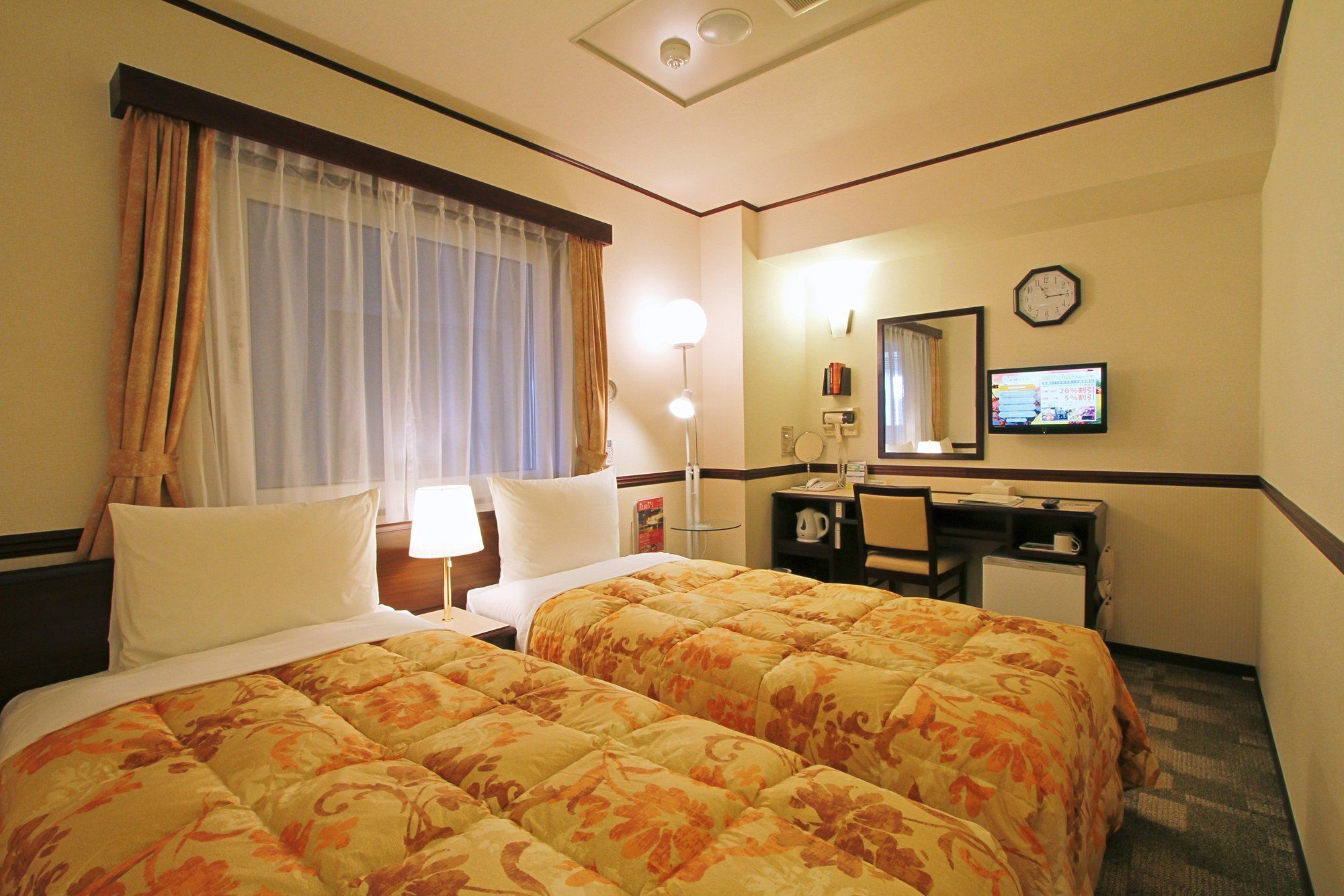 Toyoko Inn Tokyo Shinagawa-Eki Takanawa-Guchi Kültér fotó