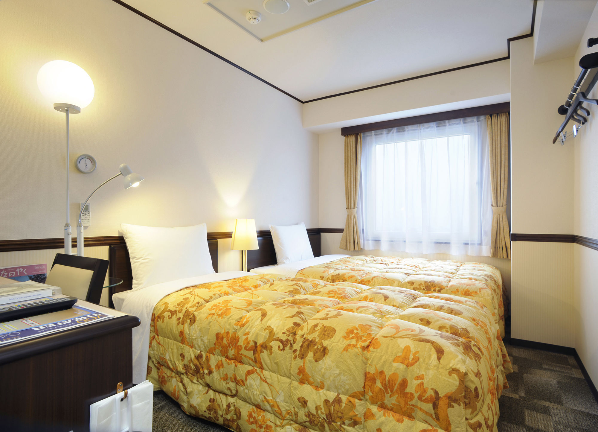 Toyoko Inn Tokyo Shinagawa-Eki Takanawa-Guchi Kültér fotó